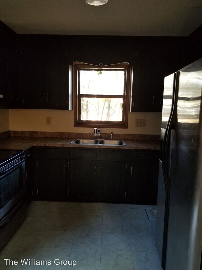 Building Photo - 2 br, 2 bath House - 5960 Dalton Rd