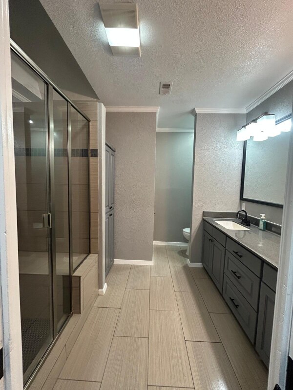 Foto del edificio - 704 W Pleasantview Dr