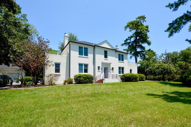 Primary Photo - 1162 Buist Ave