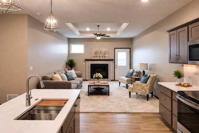 Foto del edificio - 3104 Bassett Dr