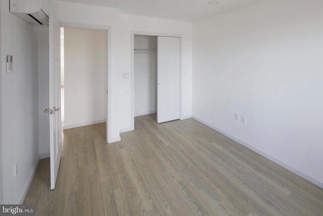 Foto del edificio - 958 Mt Olivet Rd NE