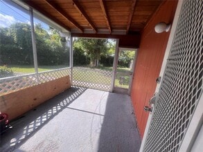 Building Photo - 2210 NE 170th St