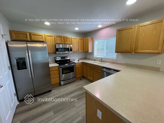 Foto del edificio - 4485 E Hunterwood Dr