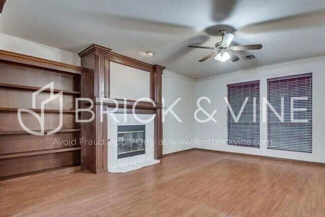 Foto del edificio - 11828 SW 2nd St