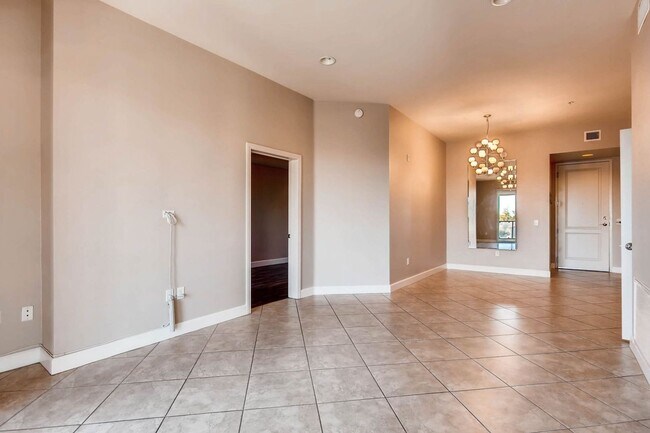 Foto del edificio - 67 E Agate Ave