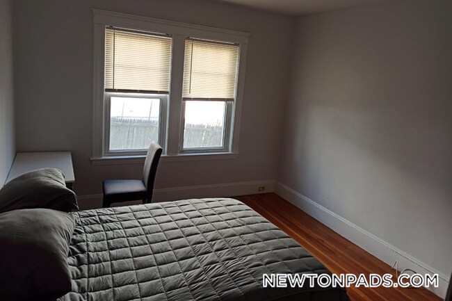 Building Photo - 36 Crosby Rd