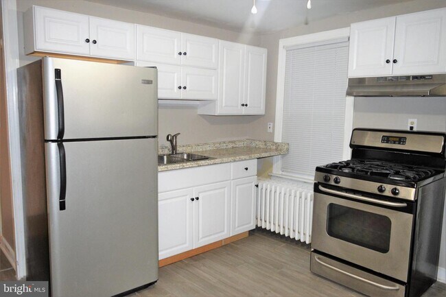 Foto del edificio - 6500 Gilmore St