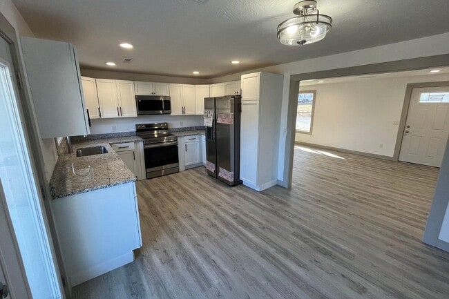 Foto del edificio - 424 N Clay St