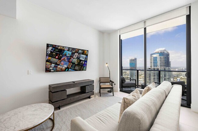 Building Photo - 159 NE 6th St