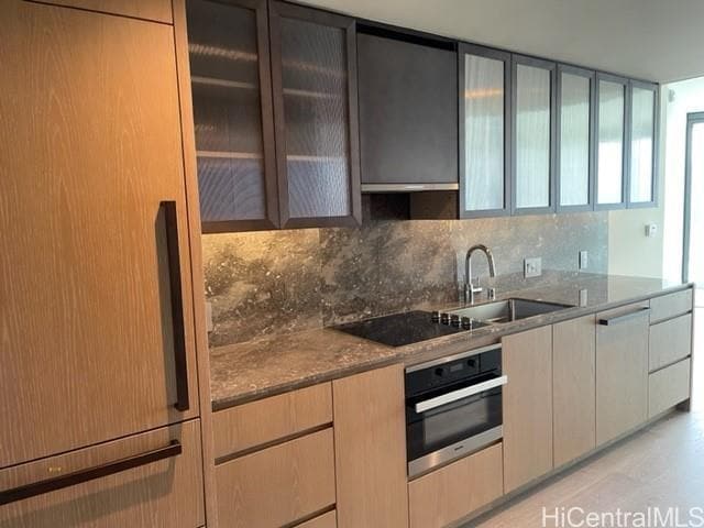 Building Photo - 1000 Auahi St