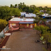 Building Photo - 3532 E Lee St