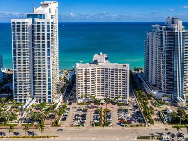 Foto del edificio - 3505 S Ocean Dr