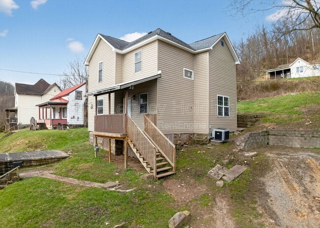 Building Photo - 45 Lincoln St