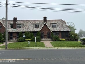 Building Photo - 1001 Norwood Ave