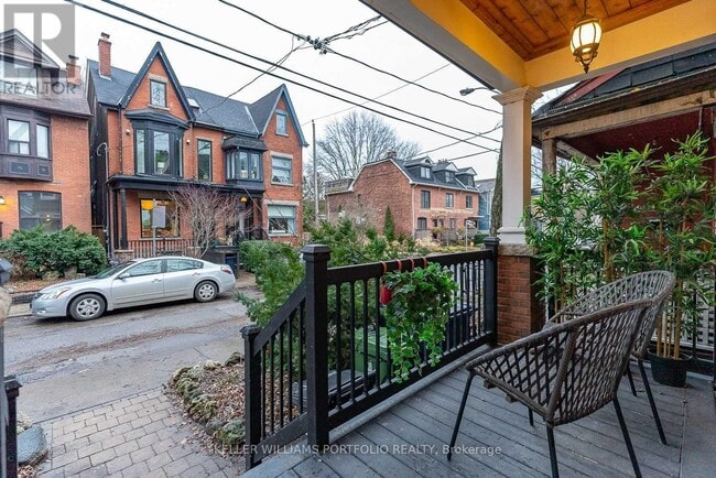 Building Photo - 40 Grant St