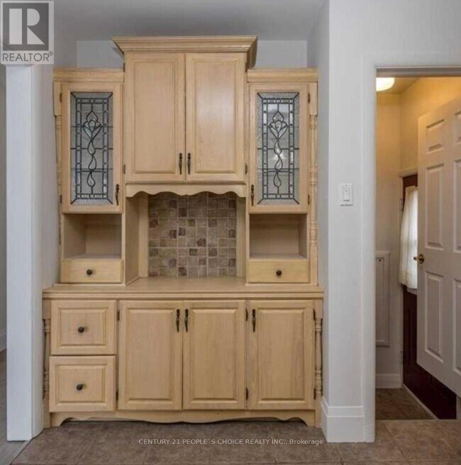 124 St, Barrie, ON L4M 1V6 House for Rent in Barrie, ON