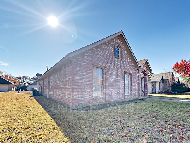 Building Photo - 12612 Autumn Trail