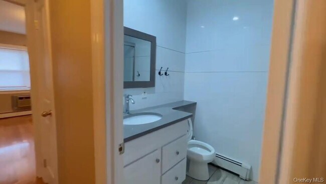 Foto del edificio - 57-32 136th St