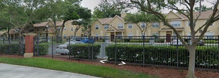 Building Photo - 860 Grand Regency Pointe