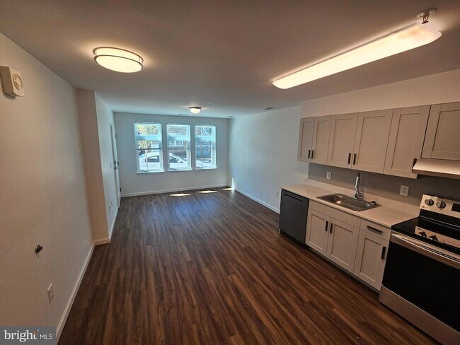 Foto del edificio - 200 Hamilton Ave