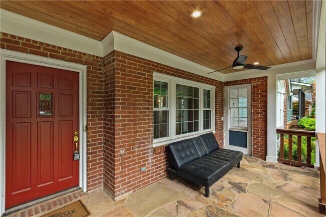 Foto del edificio - 237 Mt Vernon Dr