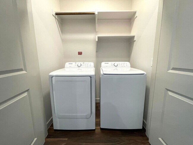 Foto del edificio - 15117 Fishtrap Rd