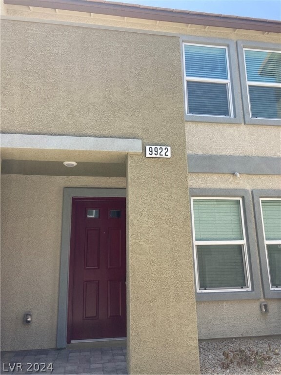Building Photo - 9922 Apricot Hls St