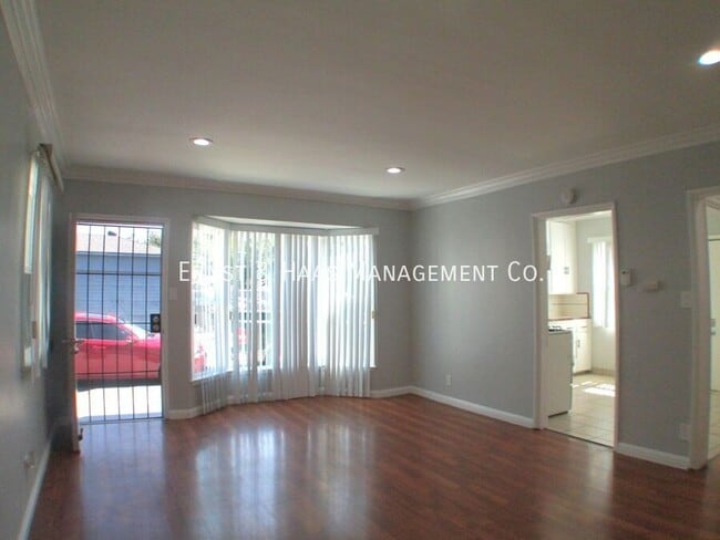 Building Photo - 5119 Elm Ave