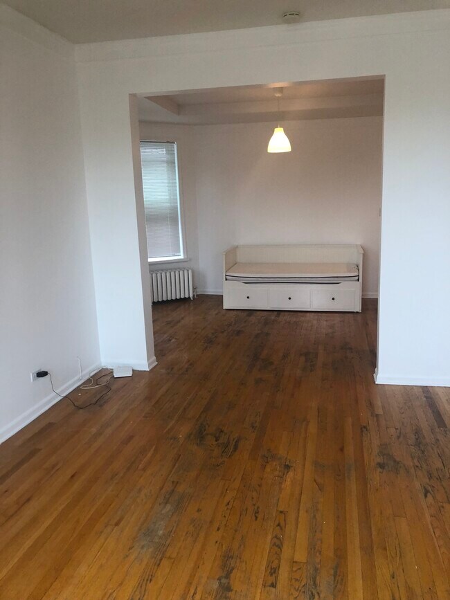 Foto del edificio - 2614 N Kedzie Ave