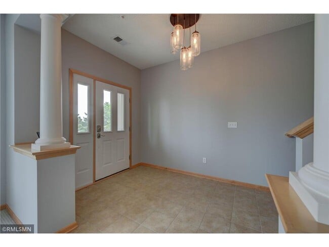 Building Photo - 11129 Kinsley St