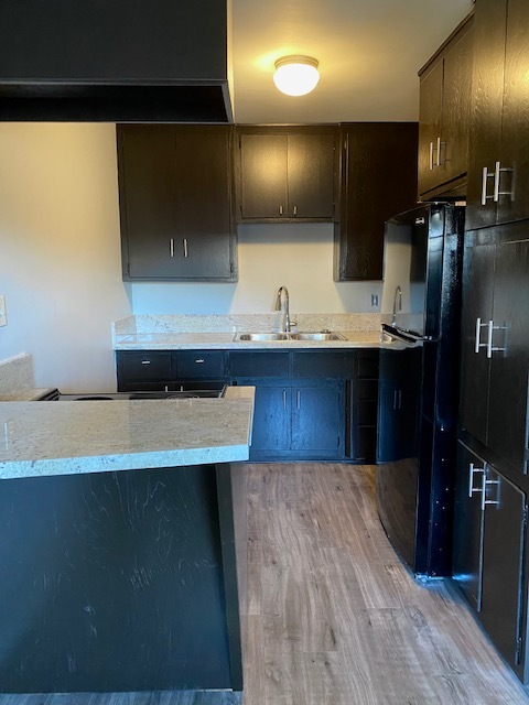 Foto del edificio - 606 N Avenue 66