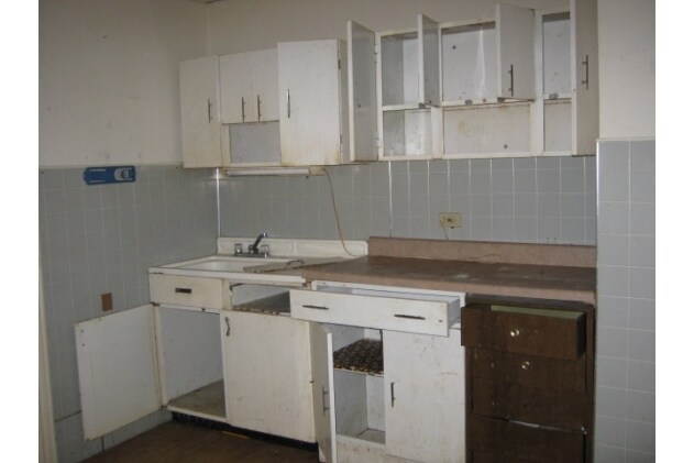 Cocina - 200 W Ridge St