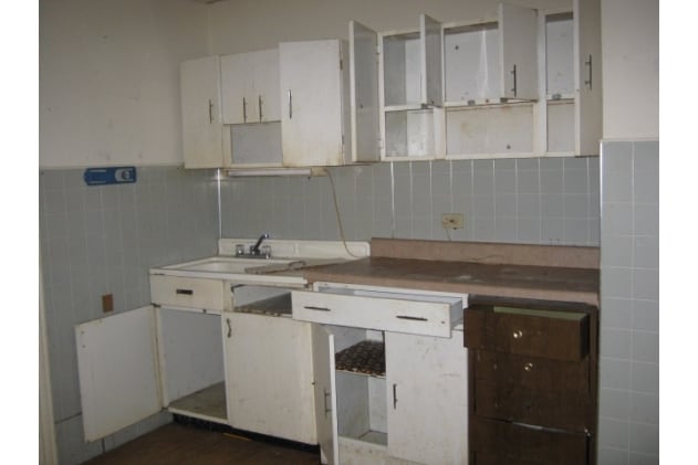 Kitchen - 200 W Ridge St