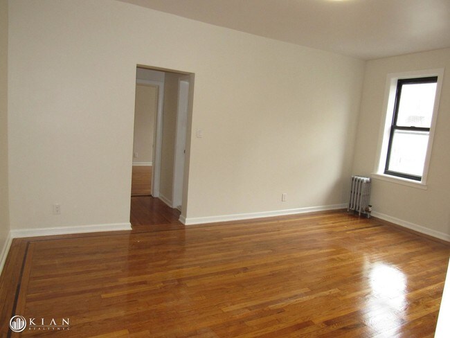 Foto del edificio - 13270 Sanford Ave