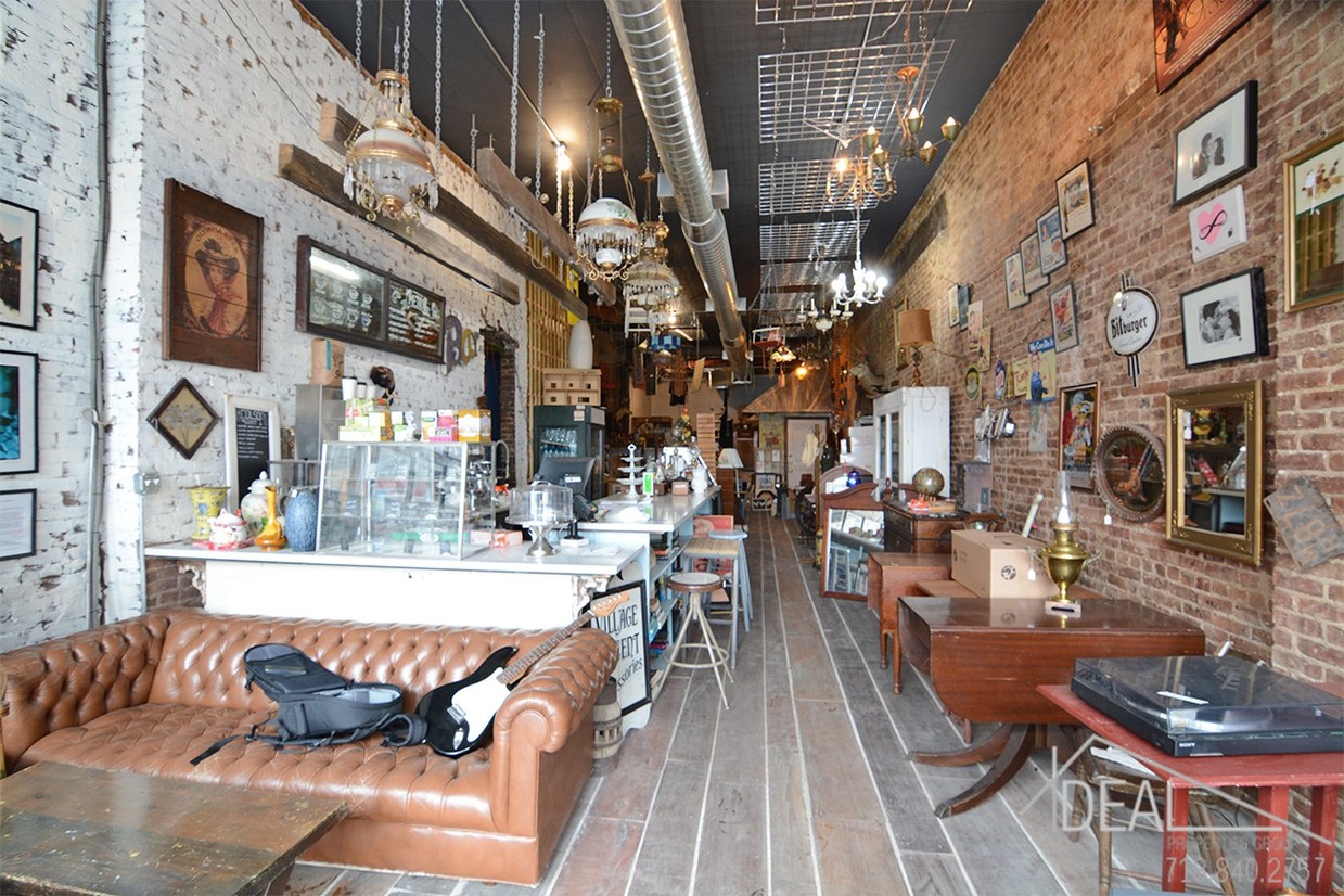 Foto principal - 1192 Fulton St