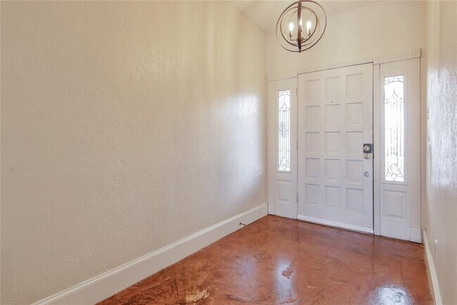 Foto del edificio - 1347 Mardi Ln