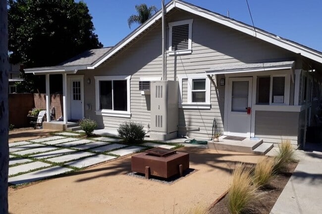 Foto del edificio - 6232 Milton Ave