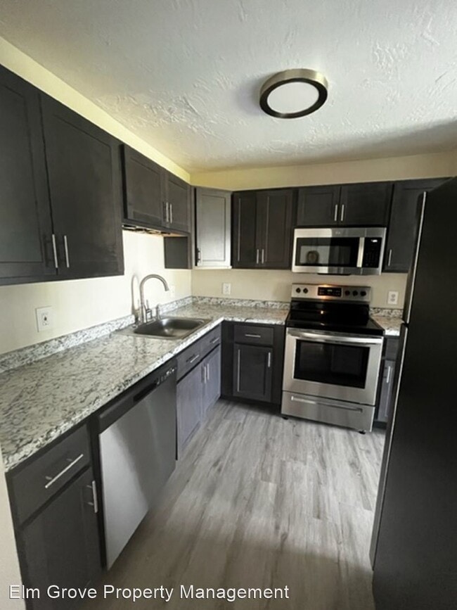 Building Photo - 2 br, 1.5 bath House - 37 Indian Brook Cir...
