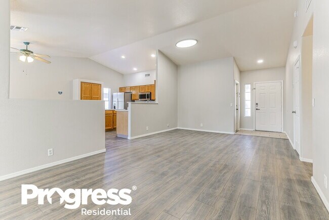Foto del edificio - 1623 E Oakland St