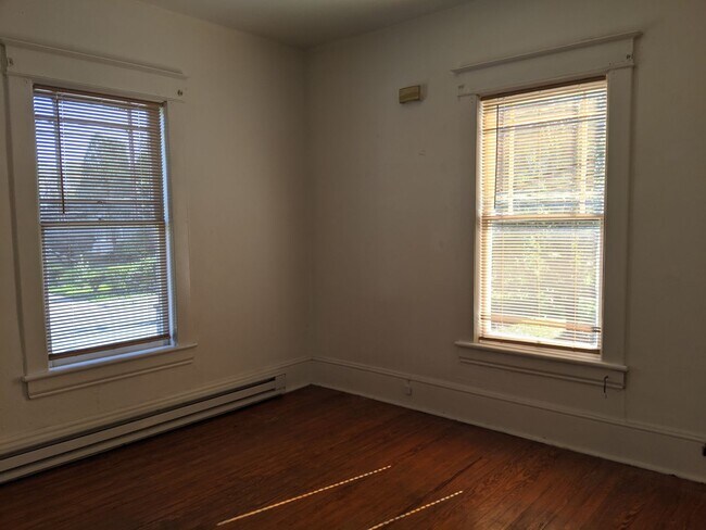 Foto del edificio - 31st,NW.802