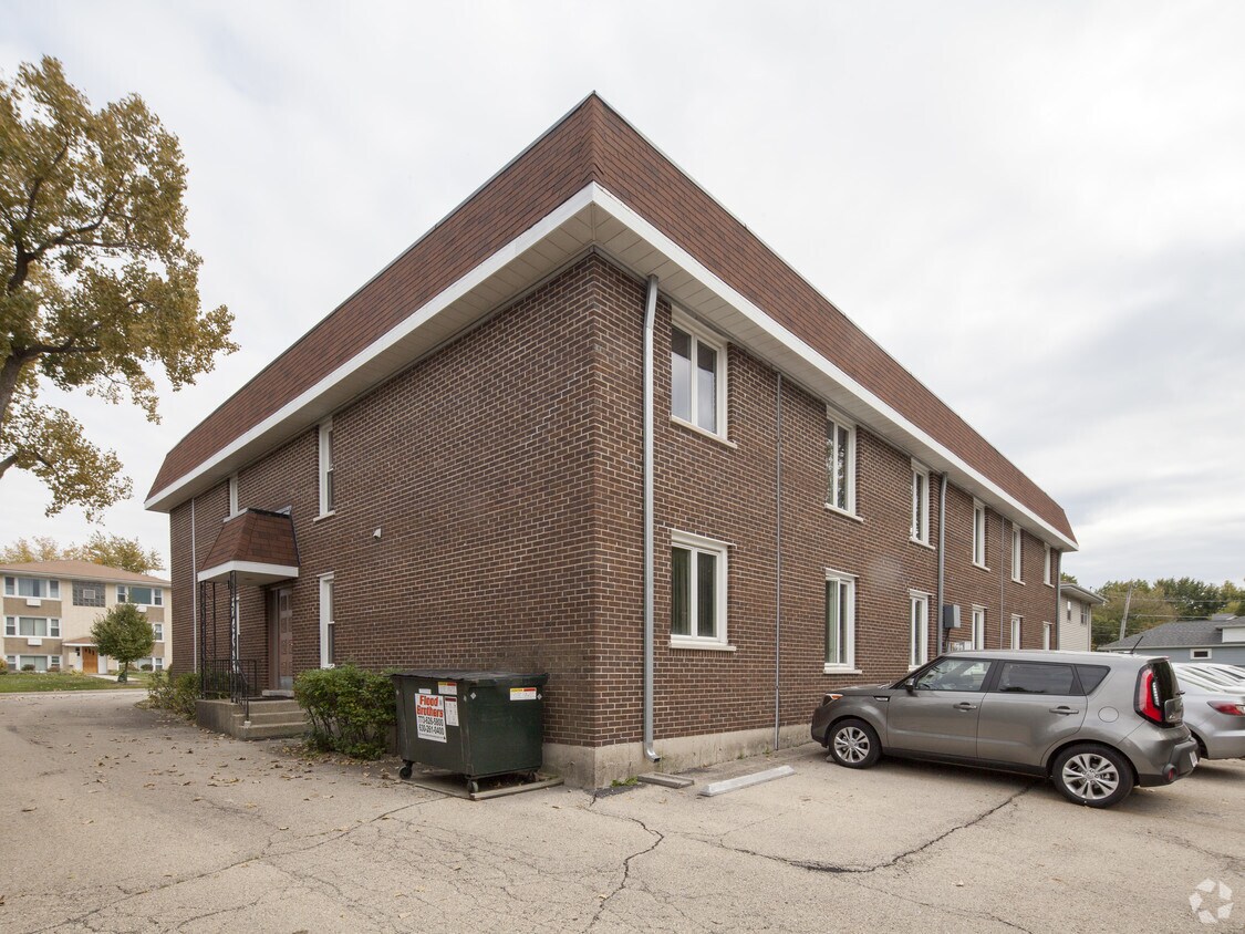 Foto del edificio - 4312 Douglas Rd