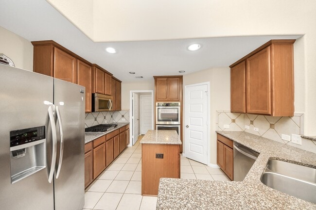 Building Photo - 15210 Paxton Landing Ln