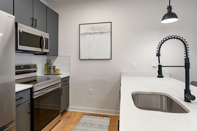 Building Photo - Cortland Ballston