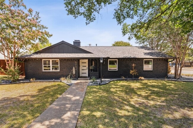Foto del edificio - 9704 Lanward Dr