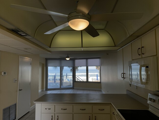 Building Photo - 1155 Ocean Shore Blvd