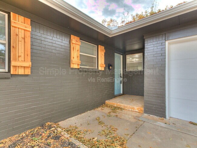 Foto del edificio - 104 Marilyn Ave