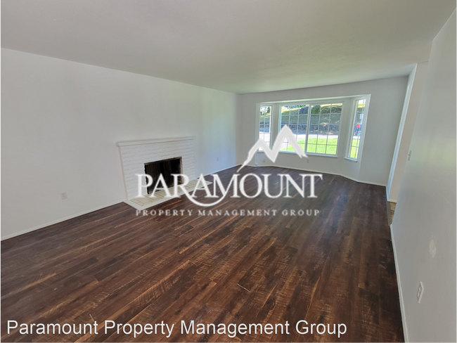 Foto del edificio - 3 br, 1.5 bath House - 1452 SE Bethel Vall...