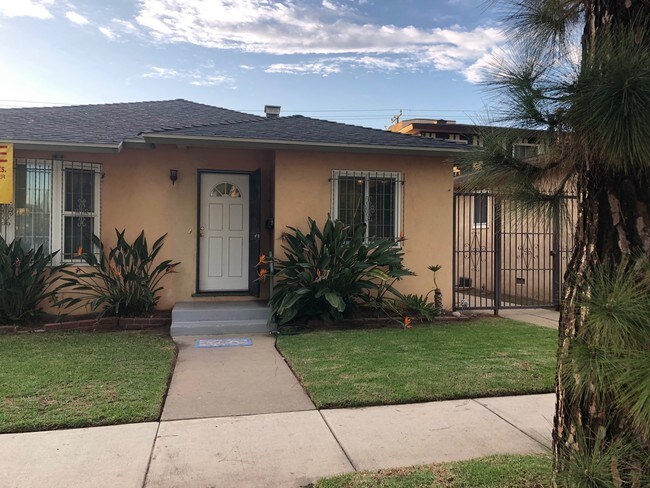 10513 Crenshaw Blvd., #1 - 10513 Crenshaw Blvd