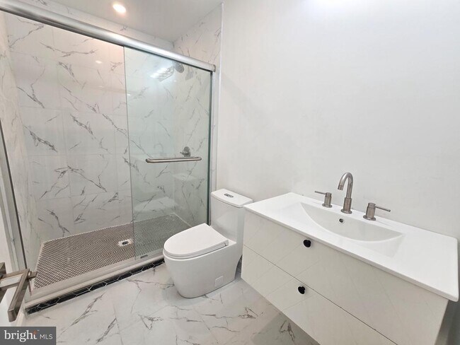Foto del edificio - 2401 Kensington Ave