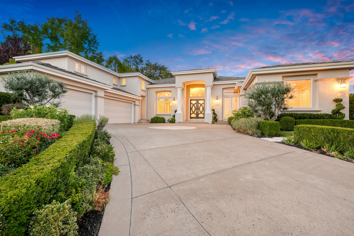 Foto principal - 336 Corrie Pl